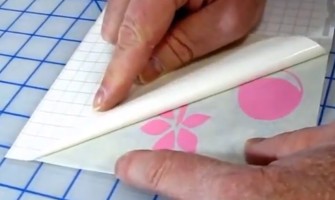 Vinyl Decal not lifting up from backing paper?? Here is how to fix it